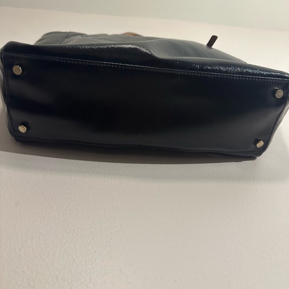 Kate Spade Tote / shoulder bag. Good Condition - Picture 2 of 10
